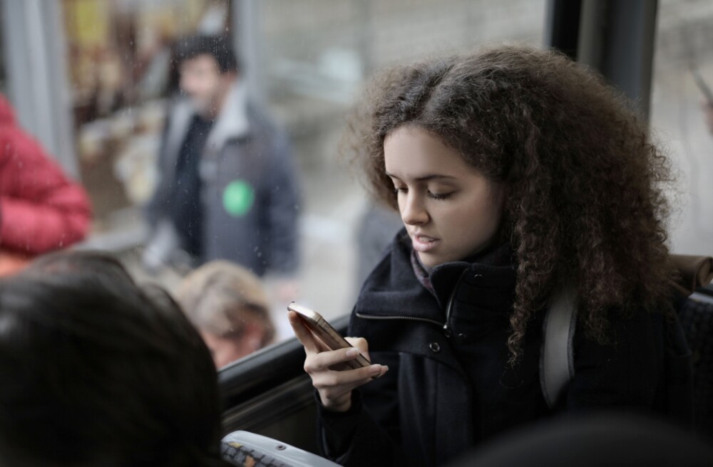 UK Social Media Ban Girl On Phone